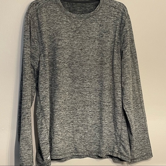 MICROTECH Men’s Moisture Wicking Black Grey Heather Long Sleeve Shirt - Picture 5 of 5